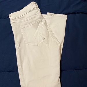 Abercrombie & Fitch White Skinny Jeans